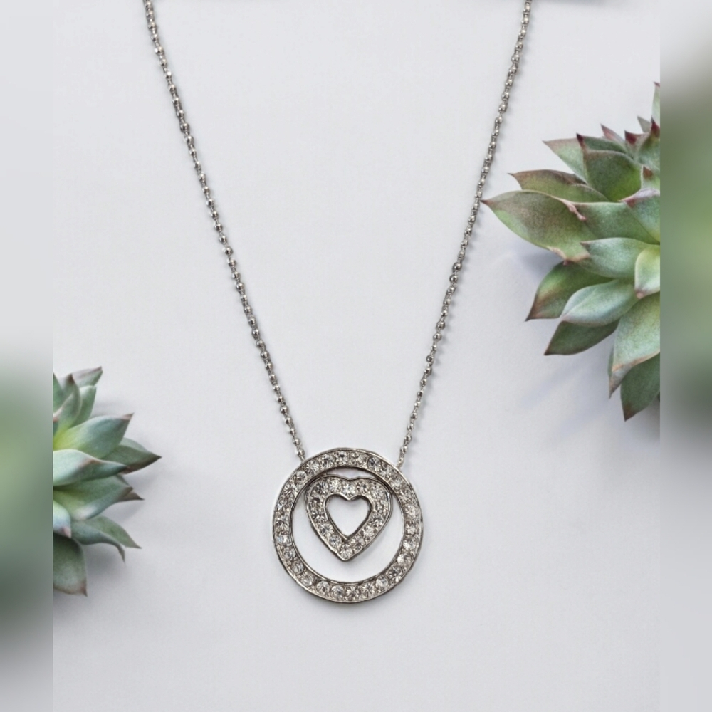 🌟3/$15 Silver Circle and Heart Rhinestone Necklace